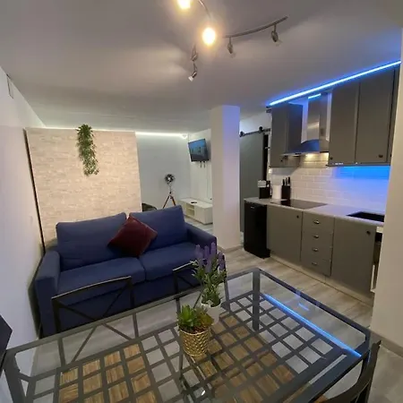Apartamento Loft, Muy Cerca De Playa Y Castillo Tamarit